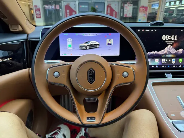 Zunjie Zunjie S800 2025 Model Extended Range Starlight Premium Edition 5-Seater — Фото автомобиля 12