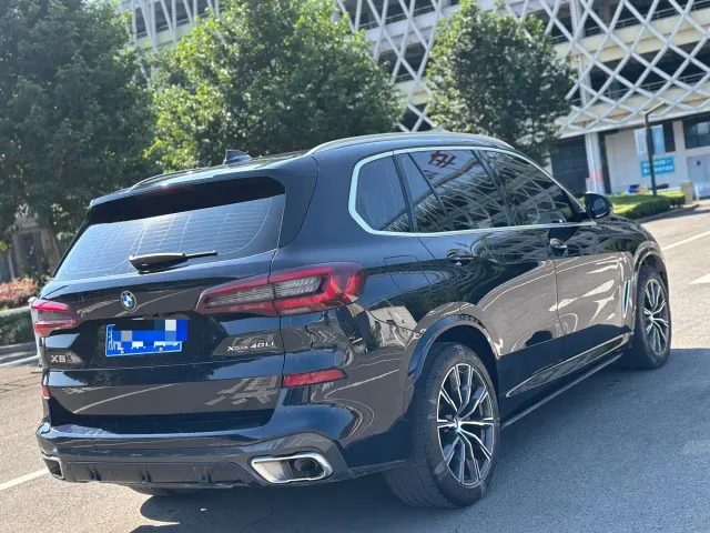BMW X5 — Фото автомобиля 9