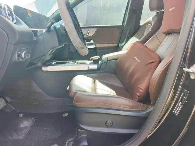 Mercedes-Benz GLB-Class — Фото автомобиля 9