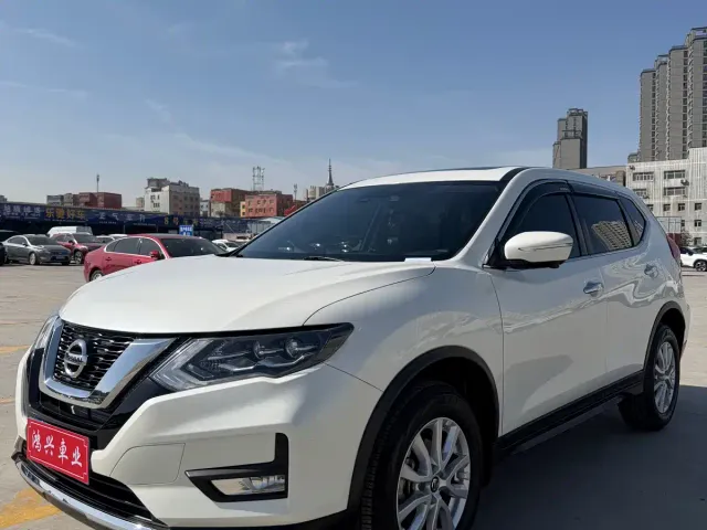Фотография автомобиля — Nissan X-Trail