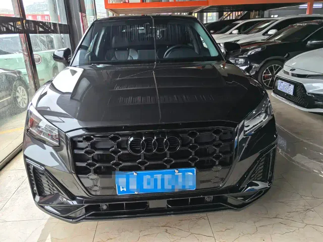 Audi Q2L — Фото автомобиля 2