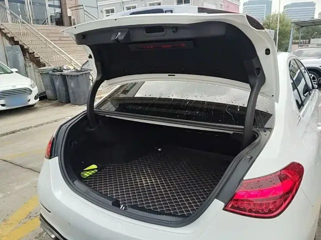 Mercedes-Benz C-Class — Фото автомобиля 18