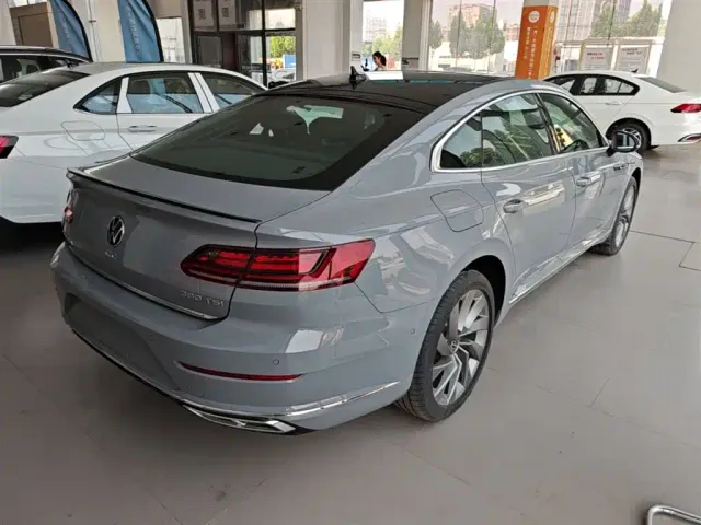 Volkswagen CC — Фото автомобиля 6