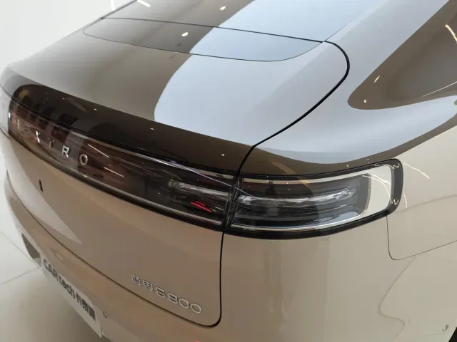 Maextro S800 — Фото автомобиля 29