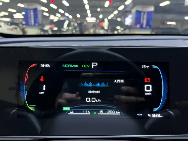 BYD Qin L — Фото автомобиля 6