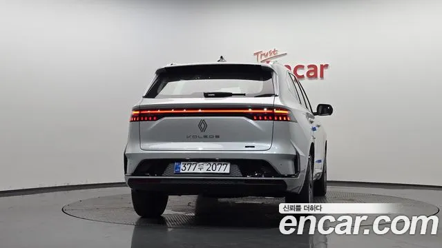Renault-KoreaSamsung Grand Koleos Grand Koleos — Фото автомобиля 3