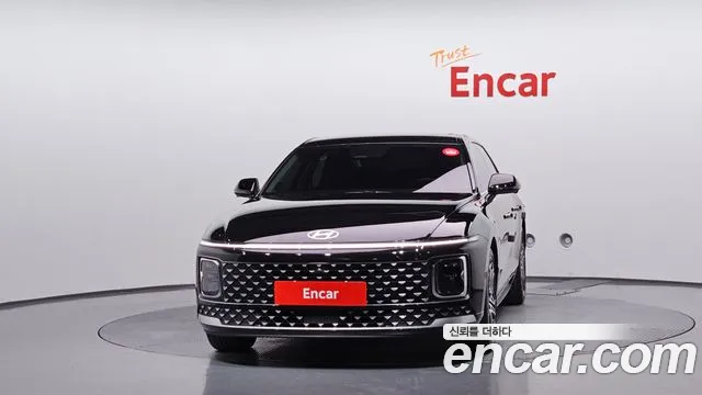 Hyundai Grandeur GN7 — Фото автомобиля 3