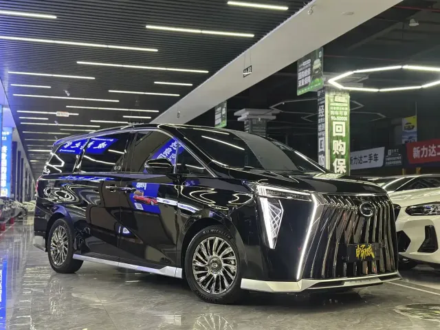 GAC Trumpchi M8 — Фото автомобиля 3