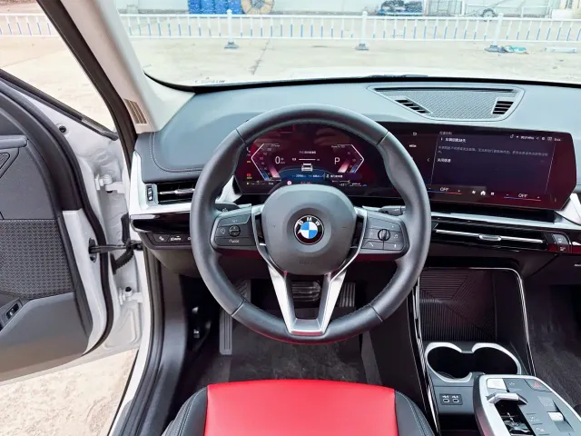 BMW X1 — Фото автомобиля 15