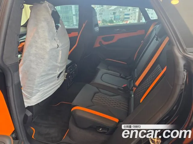 Lamborghini Urus — Фото автомобиля 18