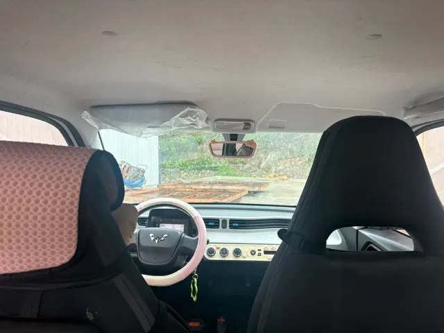 Wuling Hongguang Mini EV — Фото автомобиля 6