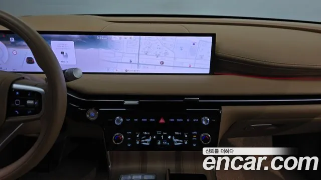 Genesis G80 Бензин 2.5 турбо AWD — Фото автомобиля 13