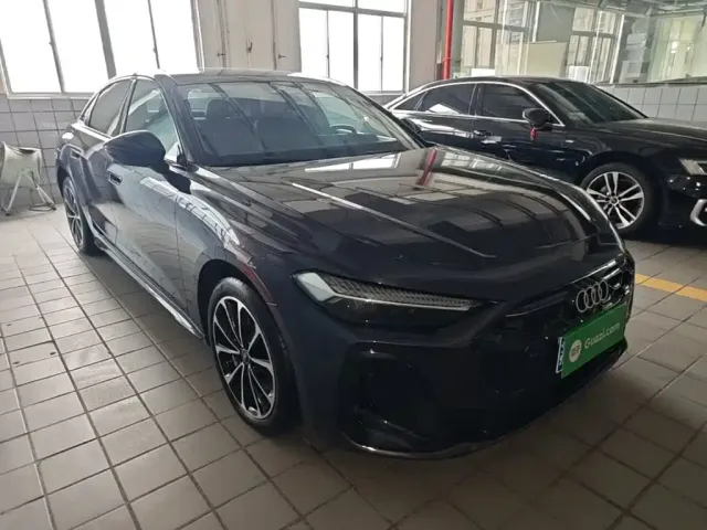 Audi A5L — Фото автомобиля 3