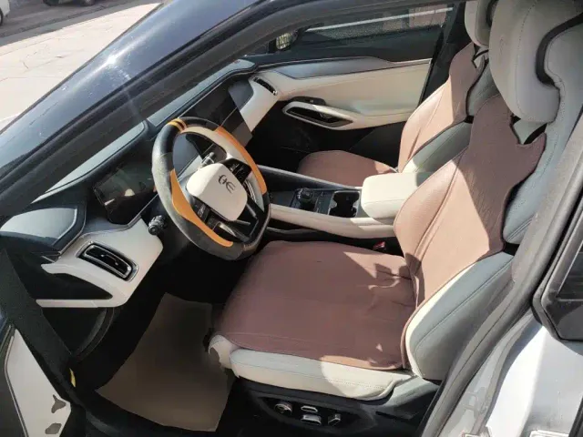 BYD Song L EV — Фото автомобиля 11