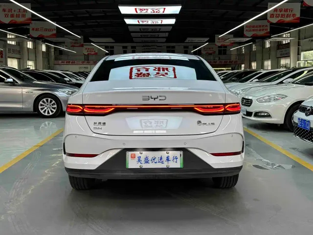 BYD Qin PLUS — Фото автомобиля 7