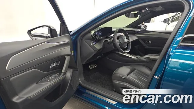 Peugeot 408 — Фото автомобиля 10