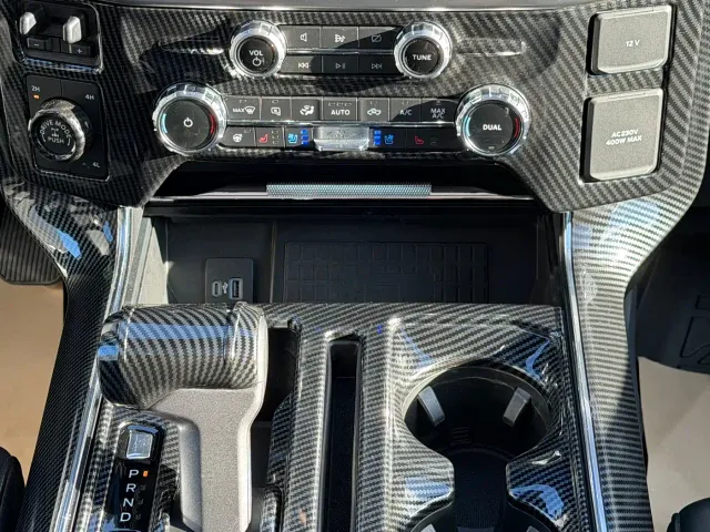 Ford F-150 Raptor — Фото автомобиля 14