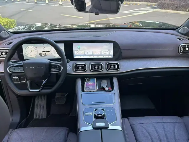 Chery Tiggo 9 — Фото автомобиля 8