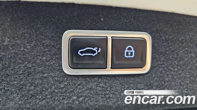Genesis G80 Бензин 2.5 турбо 2WD — Фото автомобиля 30
