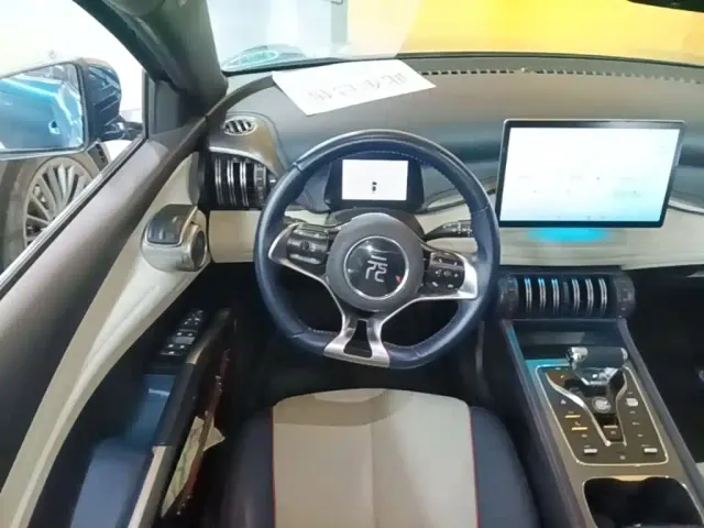 BYD Yuan PLUS — Фото автомобиля 10
