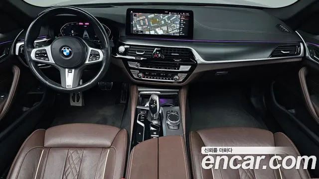 BMW 5 Series G30 — Фото автомобиля 10