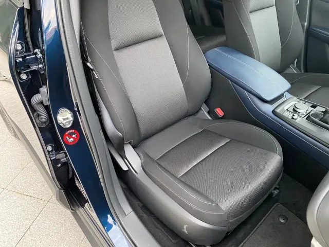 Mazda CX-30 — Фото автомобиля 13