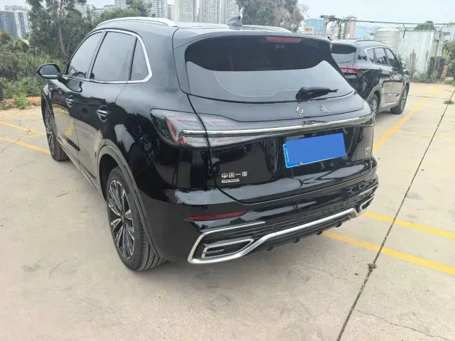 Hongqi HS5 — Фото автомобиля 9