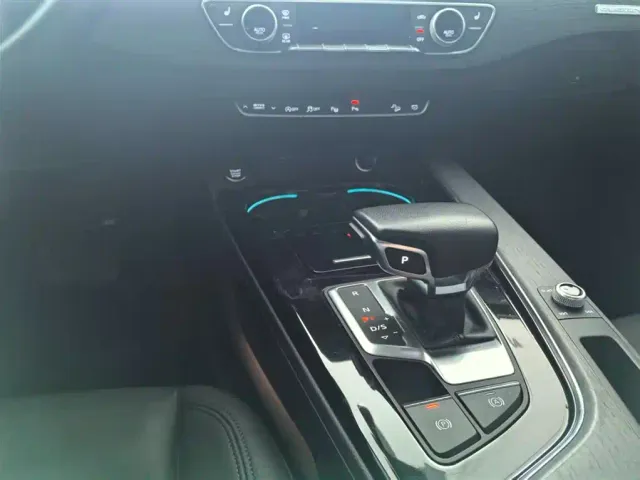Audi A4 — Фото автомобиля 14