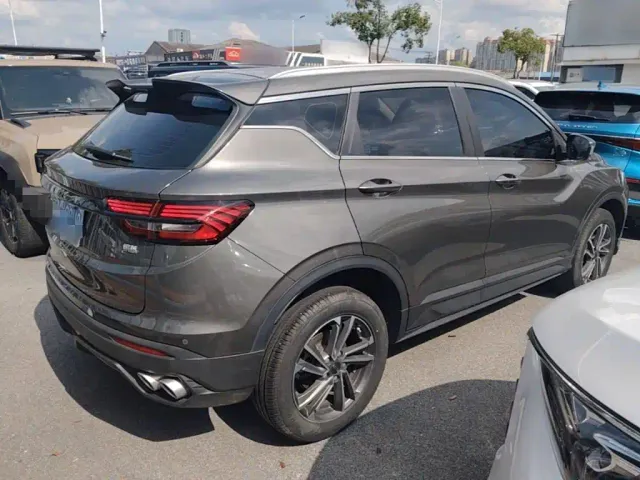 Geely Binyue — Фото автомобиля 6