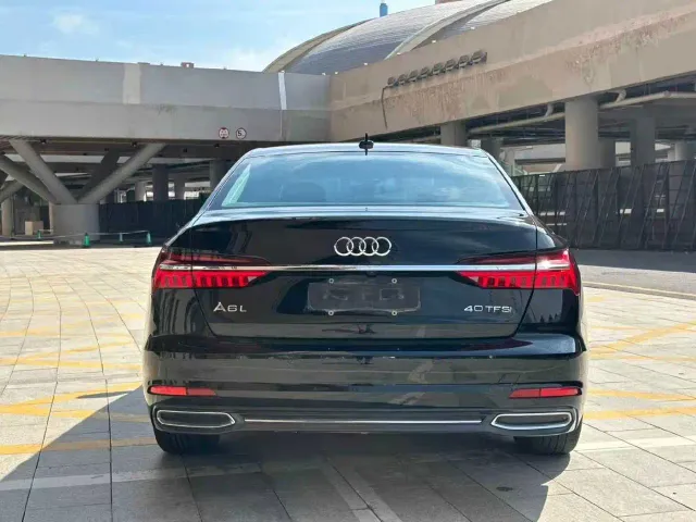 Audi A6L — Фото автомобиля 5