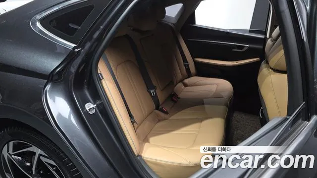 Hyundai Sonata Sonata Edge(DN8) 1.6 Turbo — Фото автомобиля 11