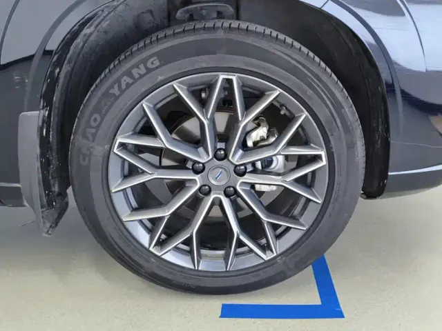 Changan Z6 — Фото автомобиля 6