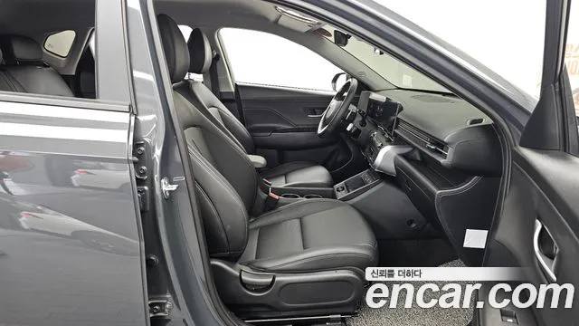 Hyundai Kona Kona (SX2) Бензин 2.0 2WD — Фото автомобиля 11