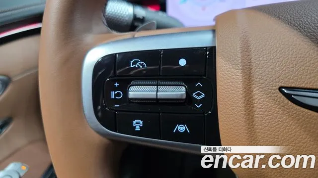 Genesis GV70 — Фото автомобиля 29