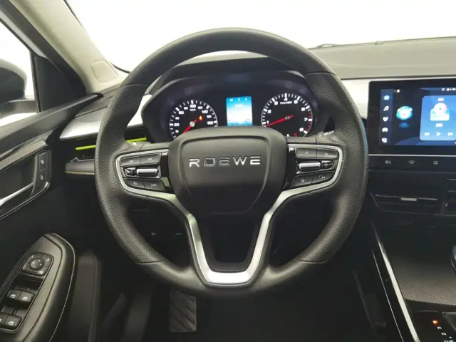 Roewe i5 — Фото автомобиля 11
