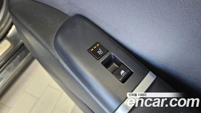 Hyundai Grandeur GN7 — Фото автомобиля 28