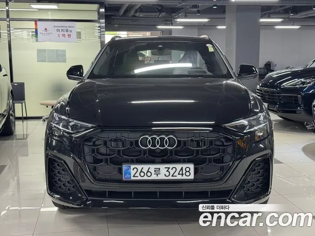 Audi Q8 50 TDI quattro Premium — Фото автомобиля 14