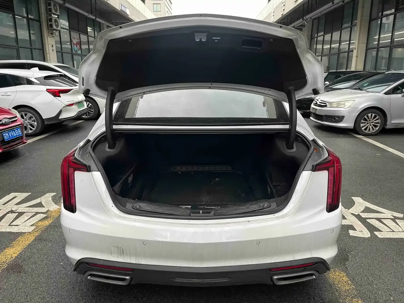 Cadillac Cadillac CT5 2022 28T Luxury Edition — Фото автомобиля 18
