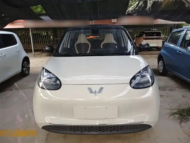 Wuling Bingo — Фото автомобиля 2