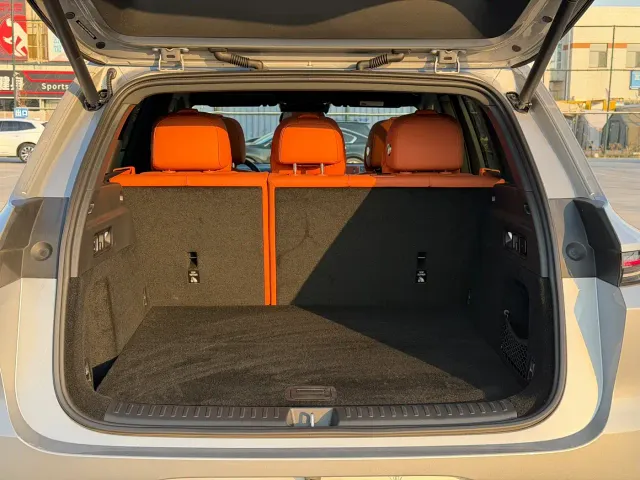 Li Auto Li Auto L6 2024 Pro — Фото автомобиля 7