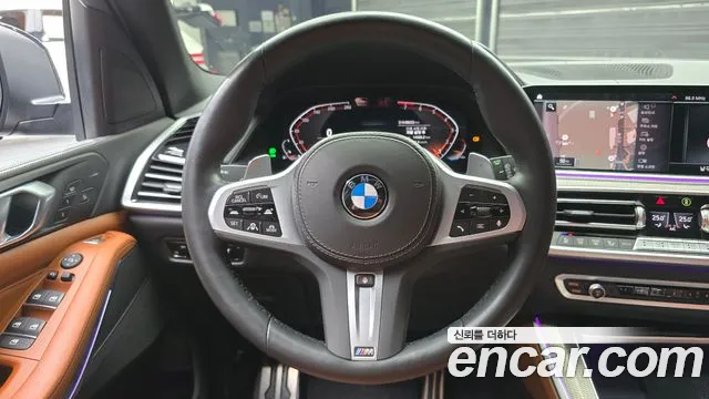 BMW X5 xDrive 40i M Sport — Фото автомобиля 13
