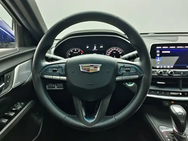 Cadillac CT4 — Фото автомобиля 8