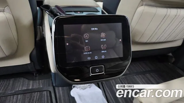 Kia Carnival 4th Gen — Фото автомобиля 22