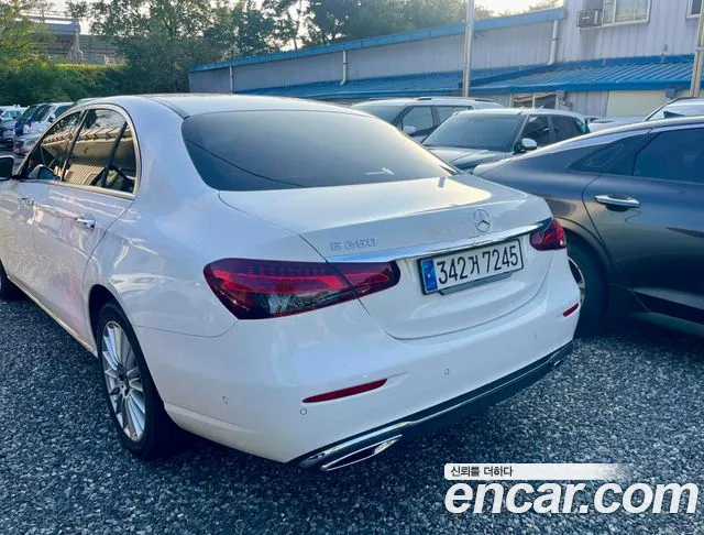 Mercedes-Benz E-Class W213 — Фото автомобиля 15