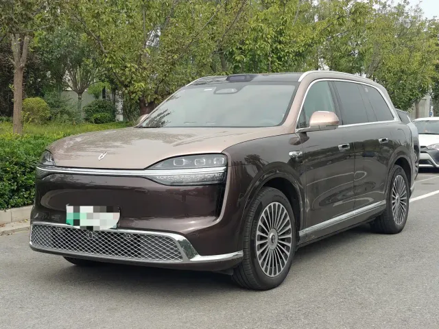 Фотография автомобиля — Aito M9