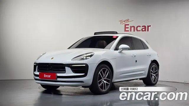 Фотография автомобиля — Porsche Macan