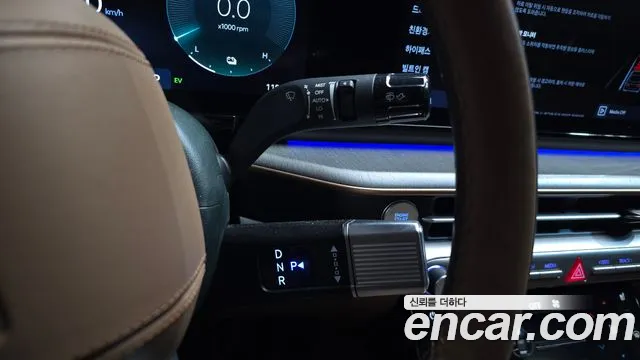Hyundai Grandeur GN7 — Фото автомобиля 12