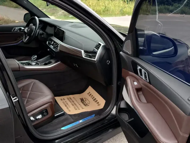BMW X5 — Фото автомобиля 5