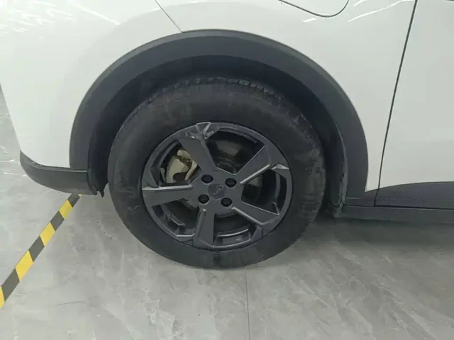 Geely Geometry E Firefly — Фото автомобиля 22