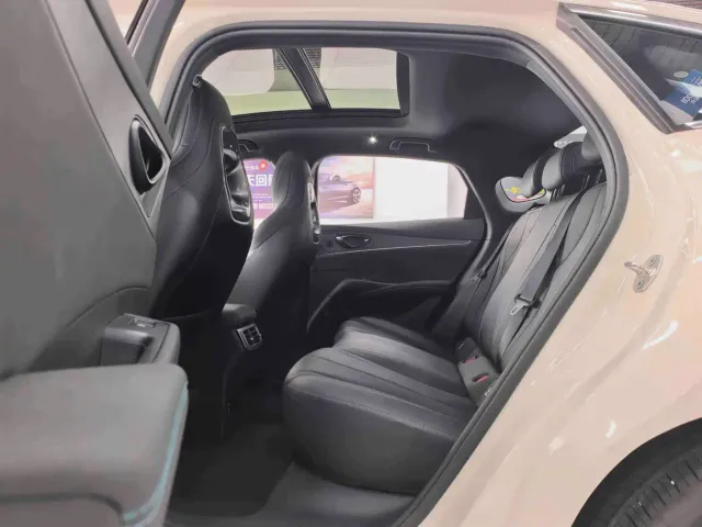 BYD Seal 06 — Фото автомобиля 6